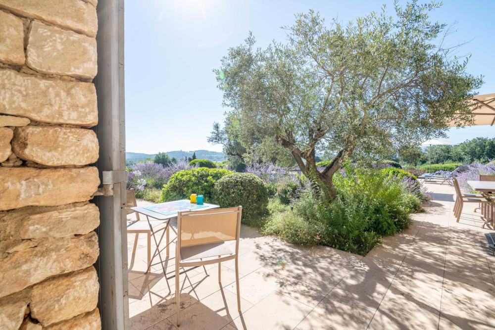 Photographs of Mas des Murets villa in Provence - Image 16 of 48