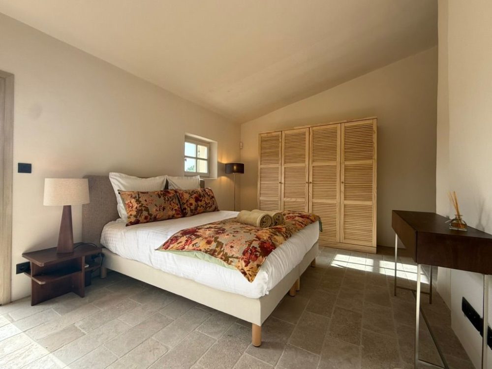 Photographs of New! Le Mas des Merveilles villa in Provence - Image 34 of 45