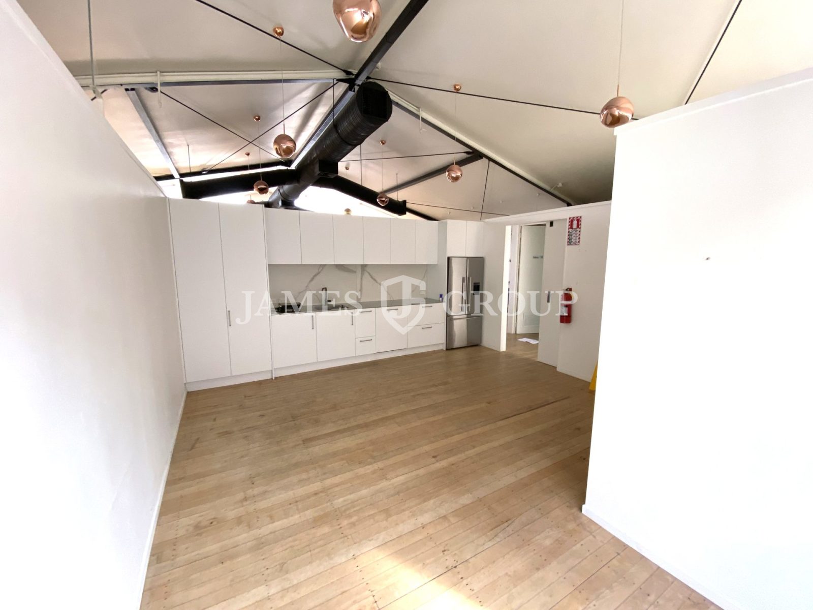 321sqm Modern Office With Balcony In Eden Terrace