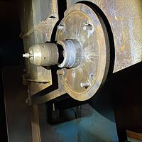 Sample Cutting Saw Station- - Image 3