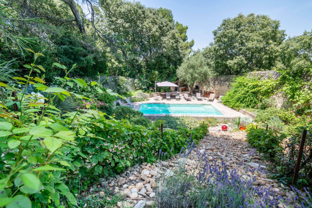 Photographs of Mas de Montolivet villa in Provence - Image 29 of 42