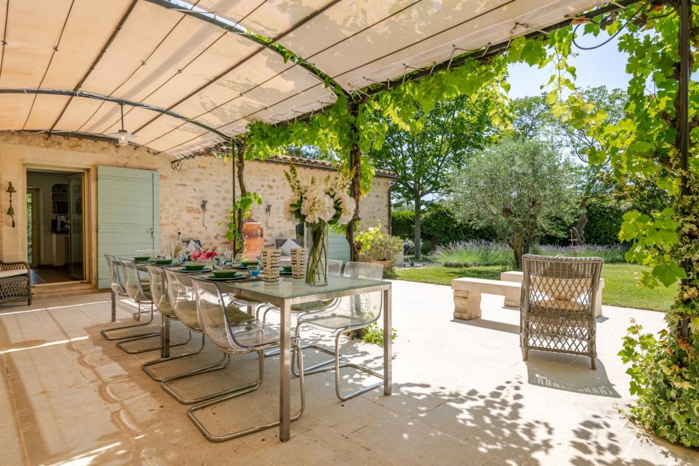 Photographs of Mas de Ribe villa in Provence - Image 15 of 50