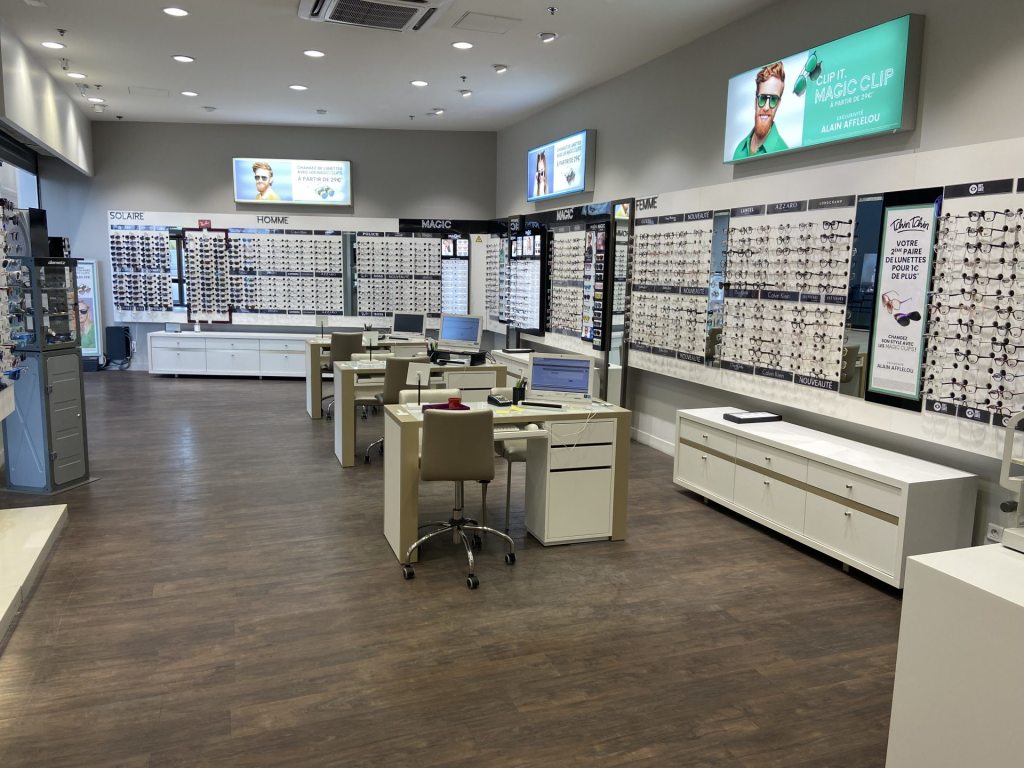 Magasin Opticien C.C. Leclerc 78260 ACHÈRES intérieur