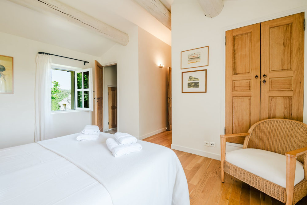 Photographs of Mas Ambre villa in Provence - Image 38 of 51