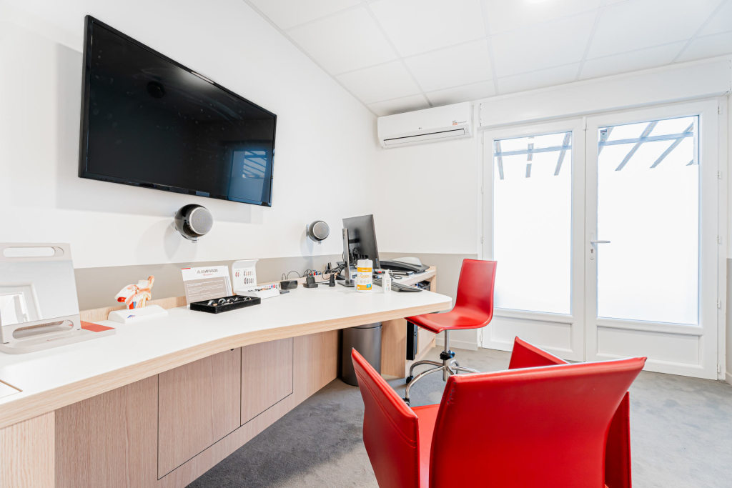 Magasin audioprothesiste 11 bis rue de dompierre 17000 LA ROCHELLE intérieur