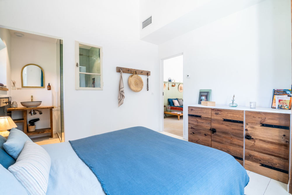 Photographs of Mas Cédrat villa in Provence - Image 40 of 56