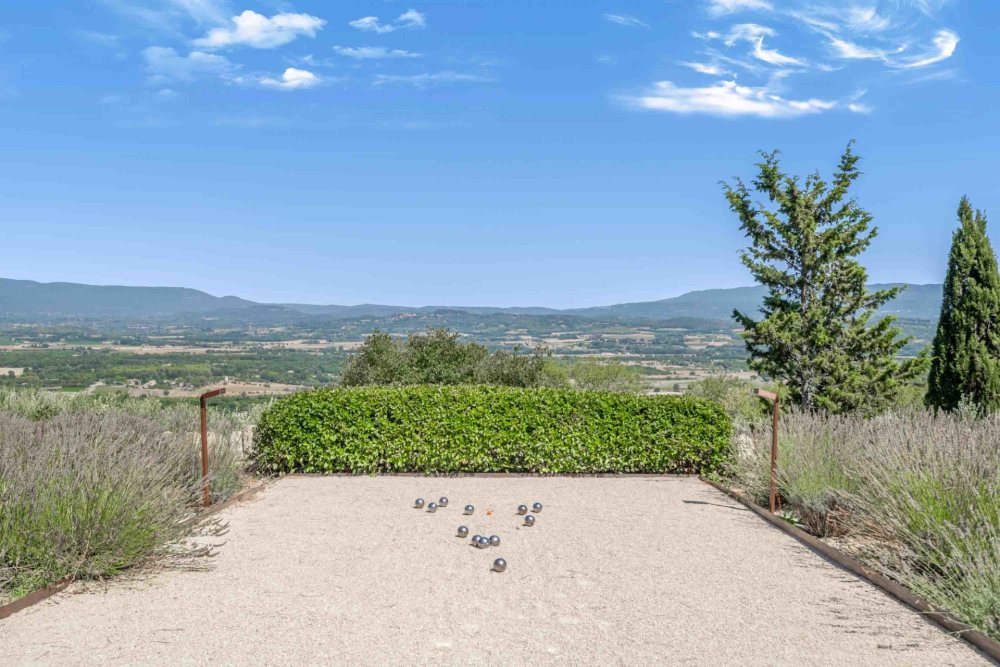Photographs of New! Mas de l’Olivier villa in Provence - Image 44 of 46
