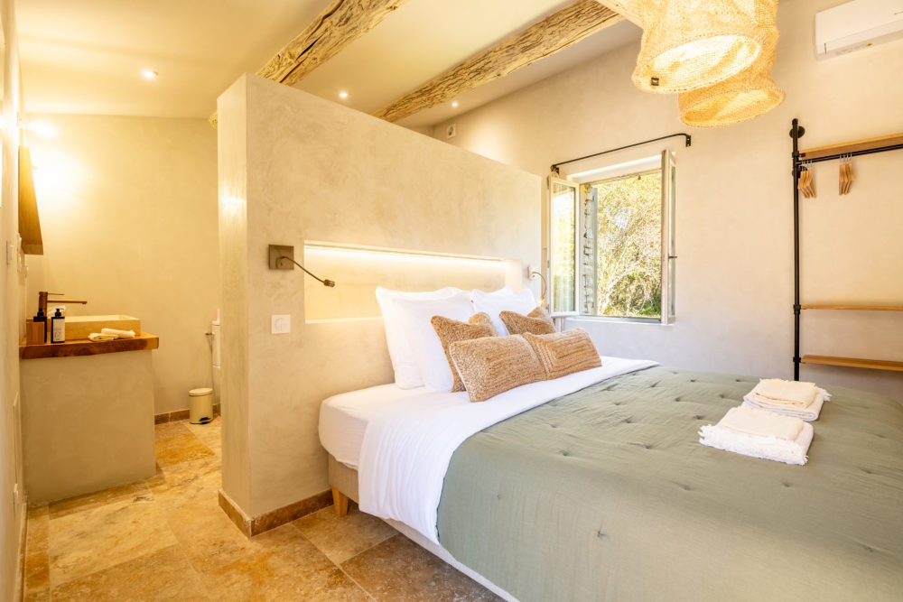 Photographs of Mas Margaux villa in Provence - Image 32 of 42