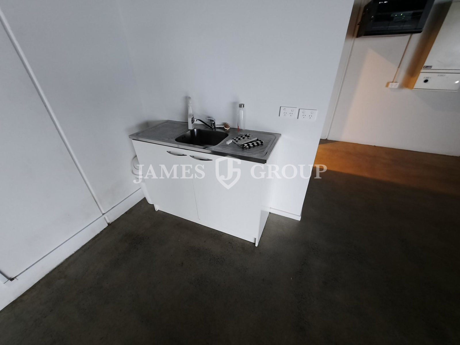 Ground Floor Office / Retail