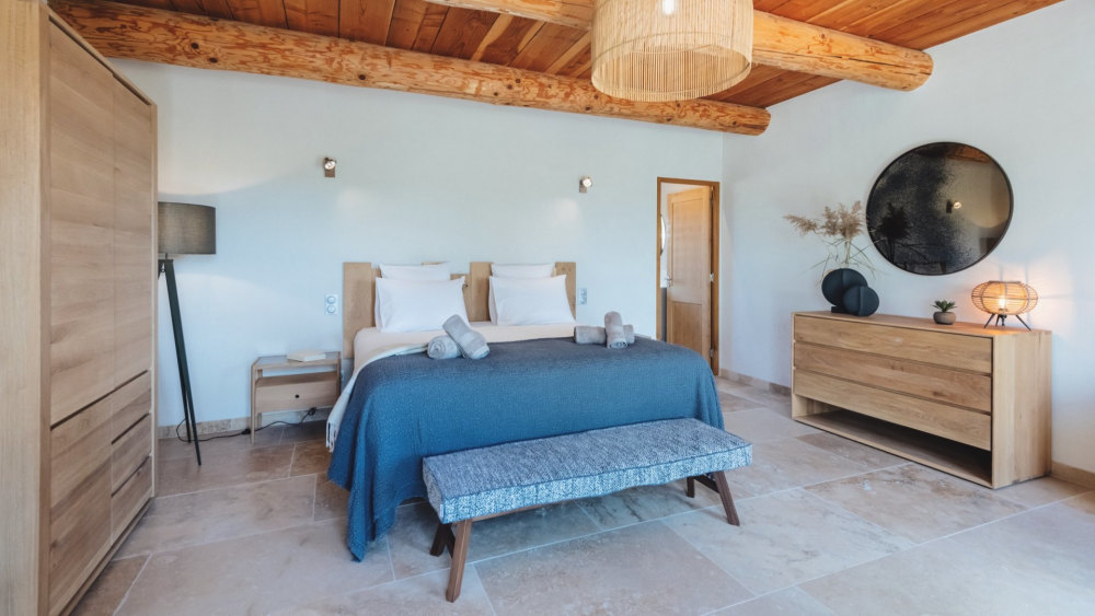 Photographs of Mas de l’Atlas villa in Provence - Image 34 of 45