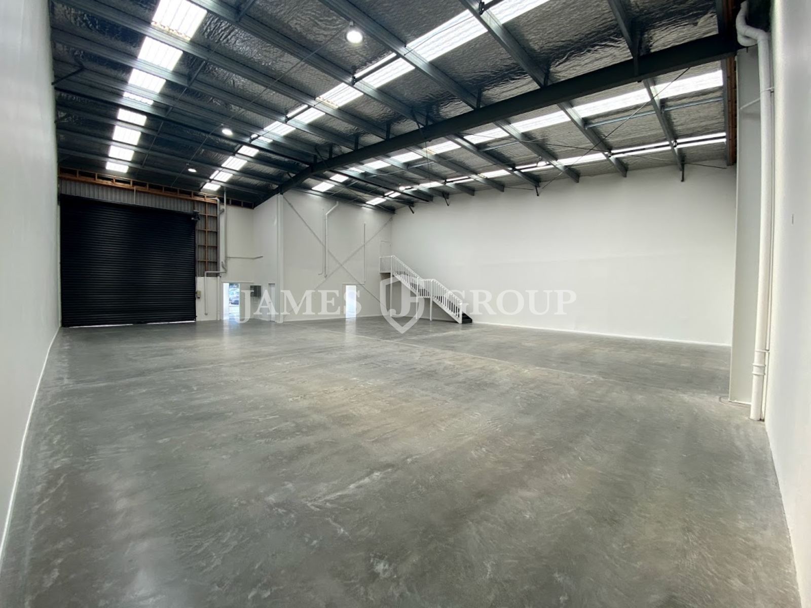 Refurbished & Ready | 465m² Penrose Warehouse