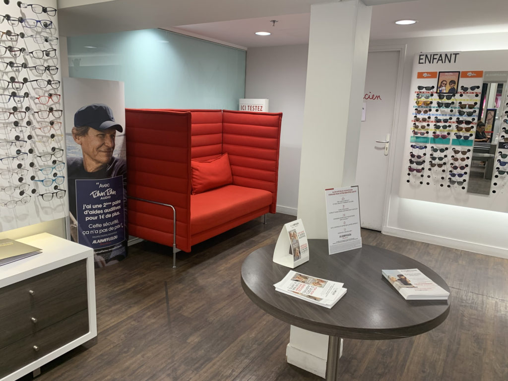 Magasin audioprothesiste C.C. Carrefour Grand Vitrolles 13127 VITROLLES intérieur