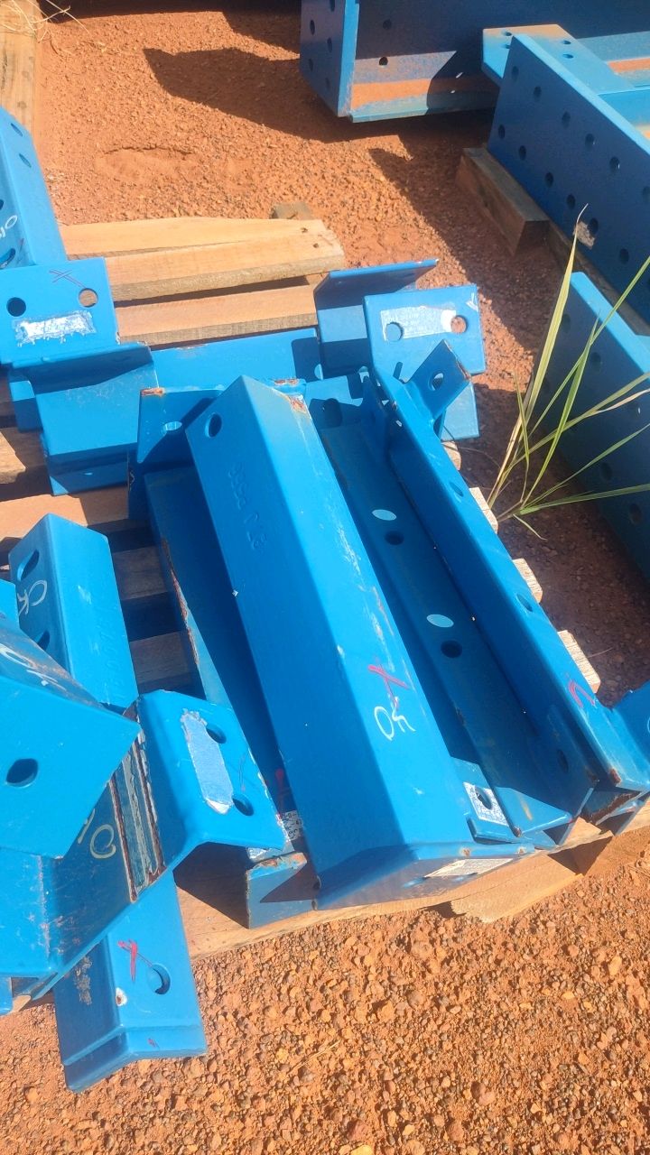 Lot of Metal Structures Conveyors / Street 3-4 /BOX D8