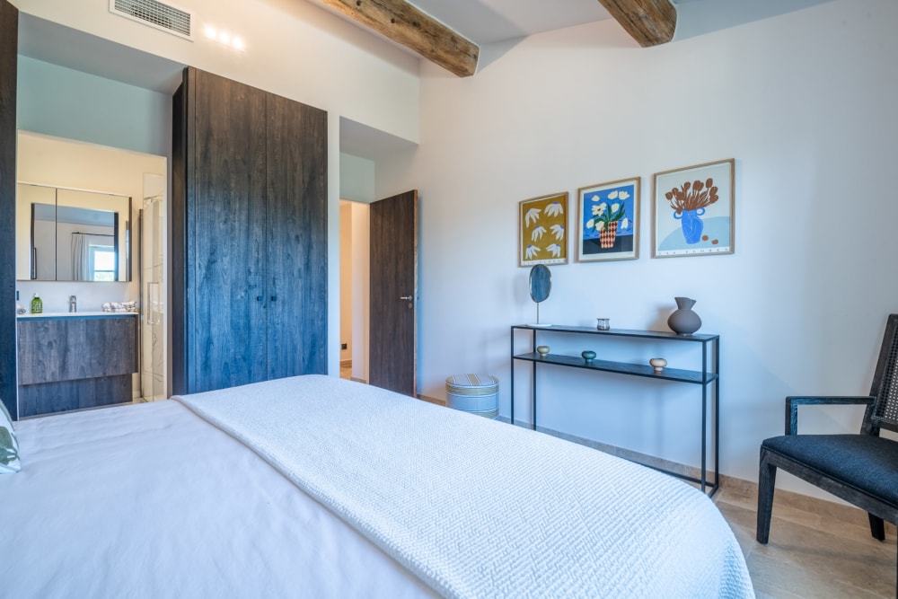 Photographs of Mas des Mimosas villa in Provence - Image 38 of 47