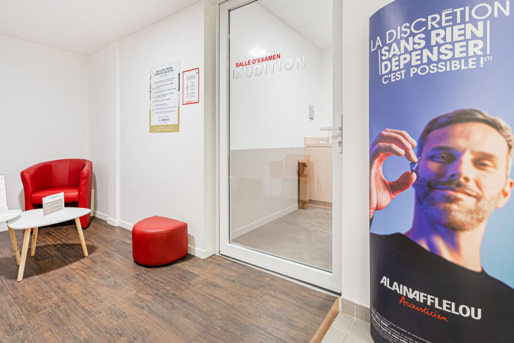 Magasin audioprothesiste Espace 23 - 396 boulevard de la Prairie 44150 SAINT-GÉRÉON intérieur