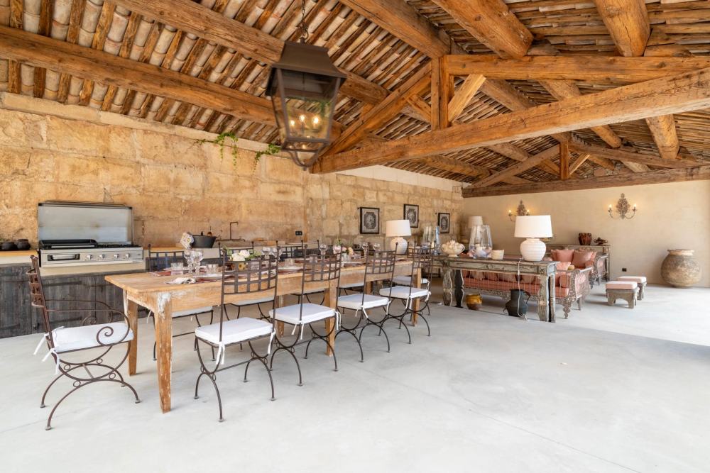 Photographs of Mas des Traditions villa in Provence - Image 13 of 41