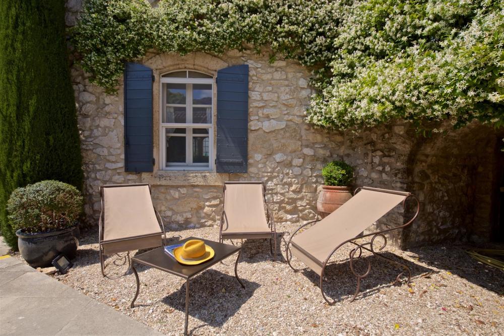 Photographs of La Cour villa in Provence - Image 34 of 34
