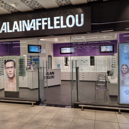 Magasin Opticien Centre Commercial Marjane Hay Hassani N°2 BD Oued Lao 20230 CASABLANCA intérieur