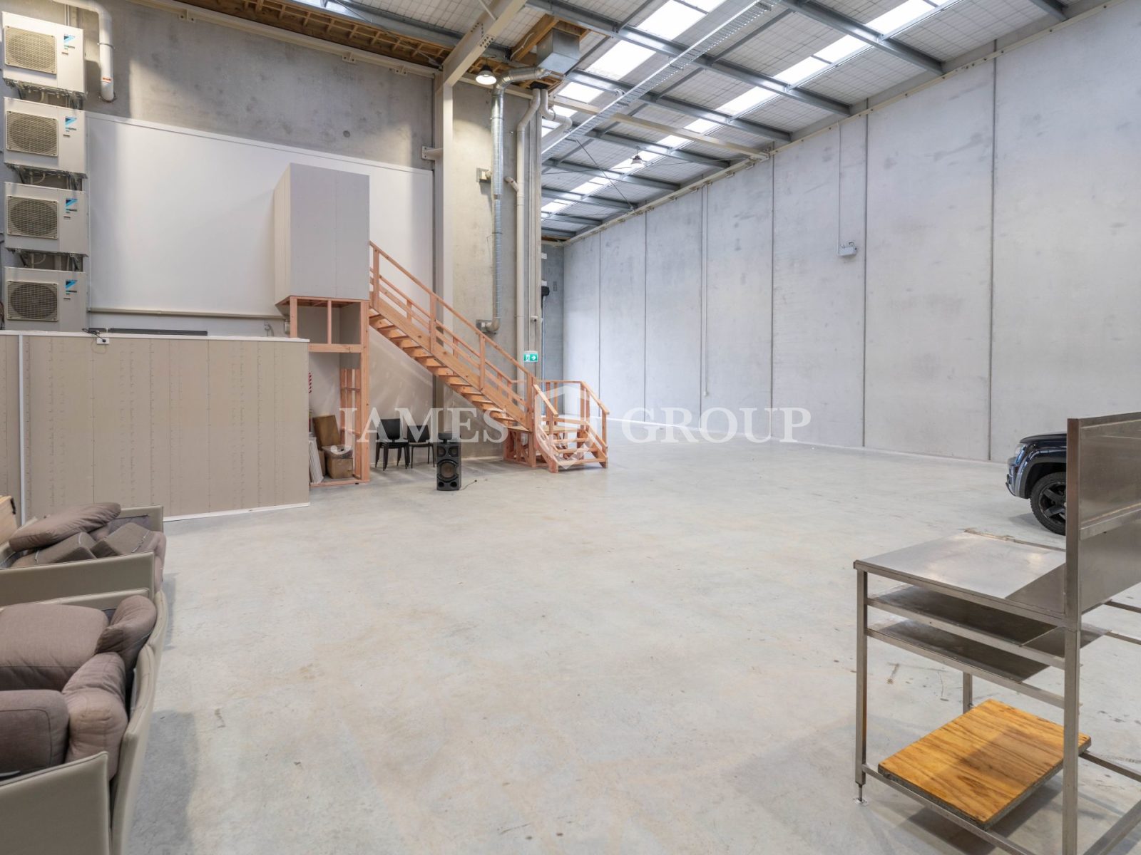 546m² High Profile Industrial | Container Access