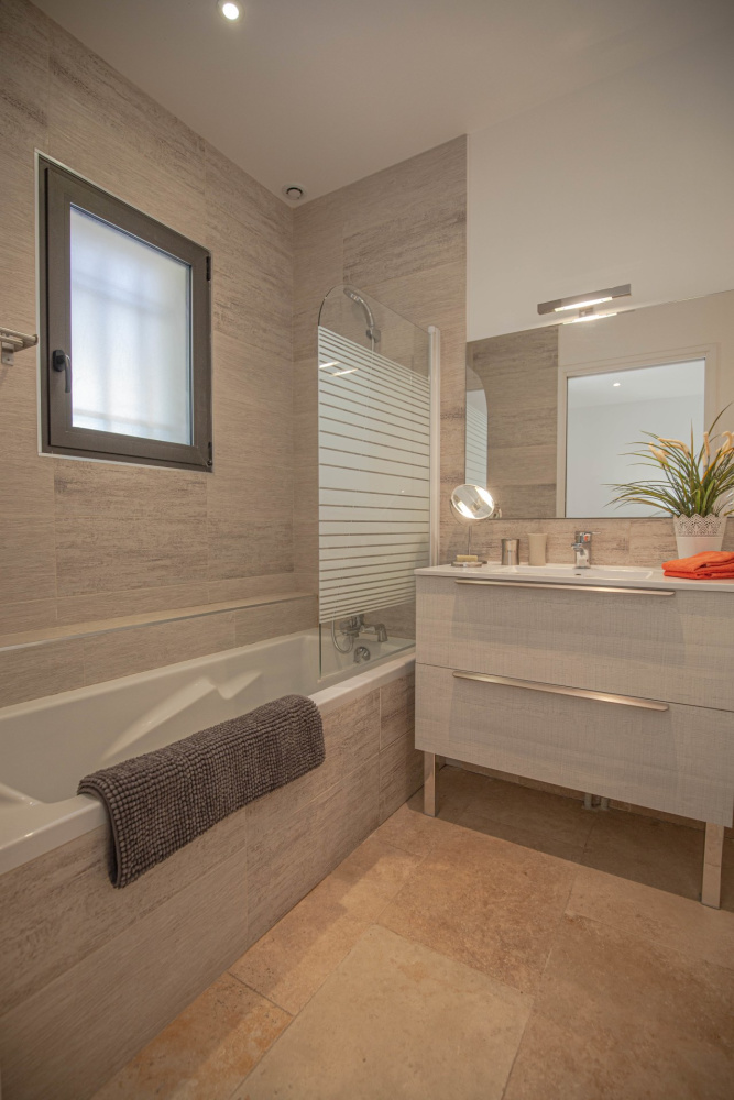 Photographs of Villa Olivade villa in Provence - Image 15 of 23