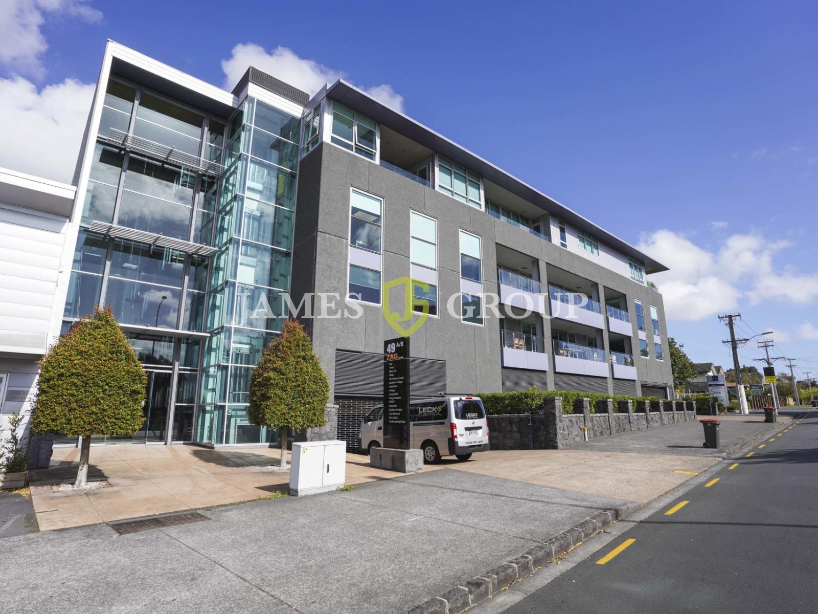 Modern Ground Floor In Ellerslie