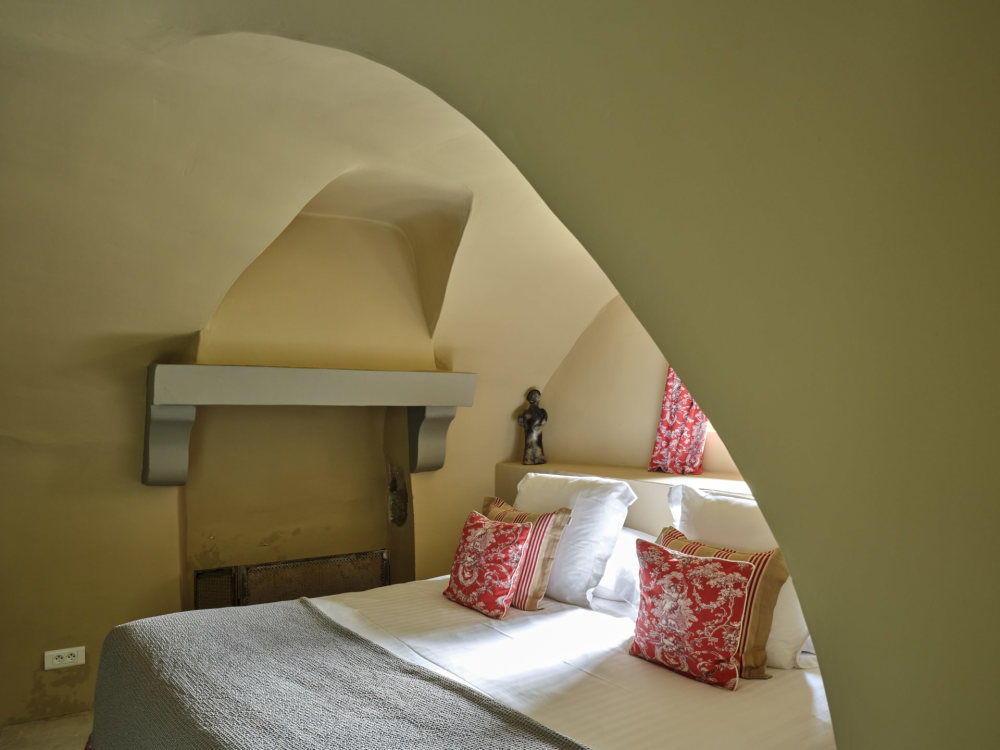 Photographs of Mas d’Argent villa in Provence - Image 29 of 35