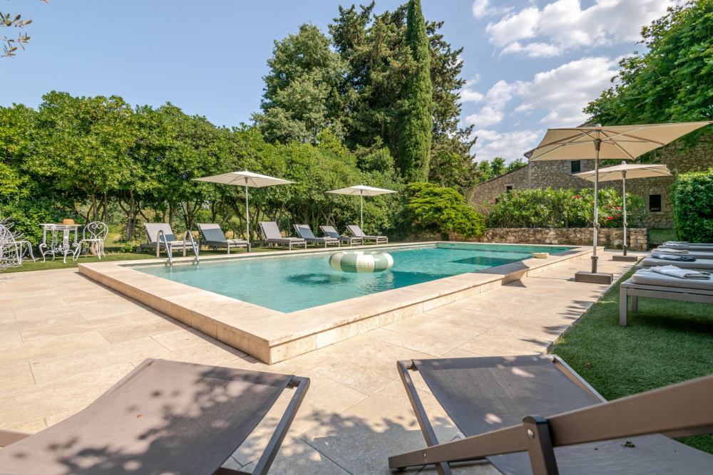 Photographs of Mas des Pêchers villa in Provence - Image 50 of 52