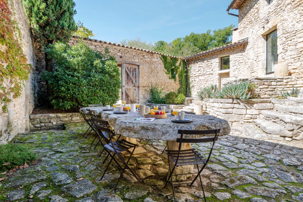 Photographs of Domaine des Saisons villa in Provence - Image 49 of 52