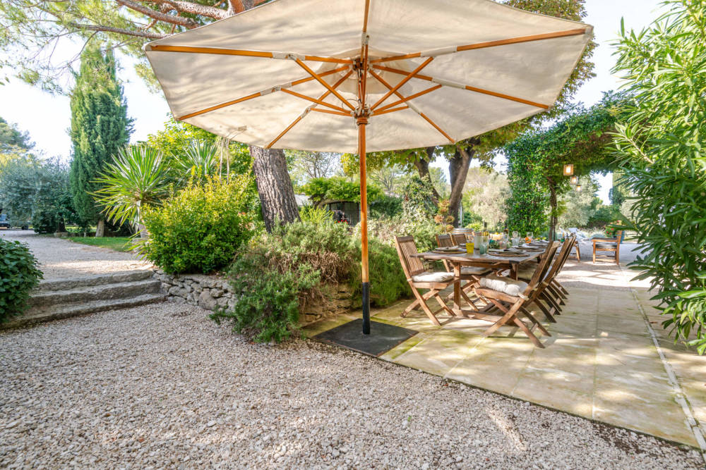 Photographs of Mas des Lilas villa in Provence - Image 33 of 36