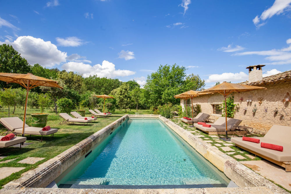 Photographs of Le Mas d’Or villa in Provence - Image 2 of 38