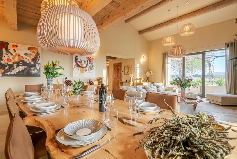 Photographs of Mas des Sources villa in Provence - Image 7 of 41