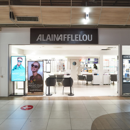 Magasin Opticien C.C. Carrefour - 55 chemin de la Bouyère 83190 OLLIOULES