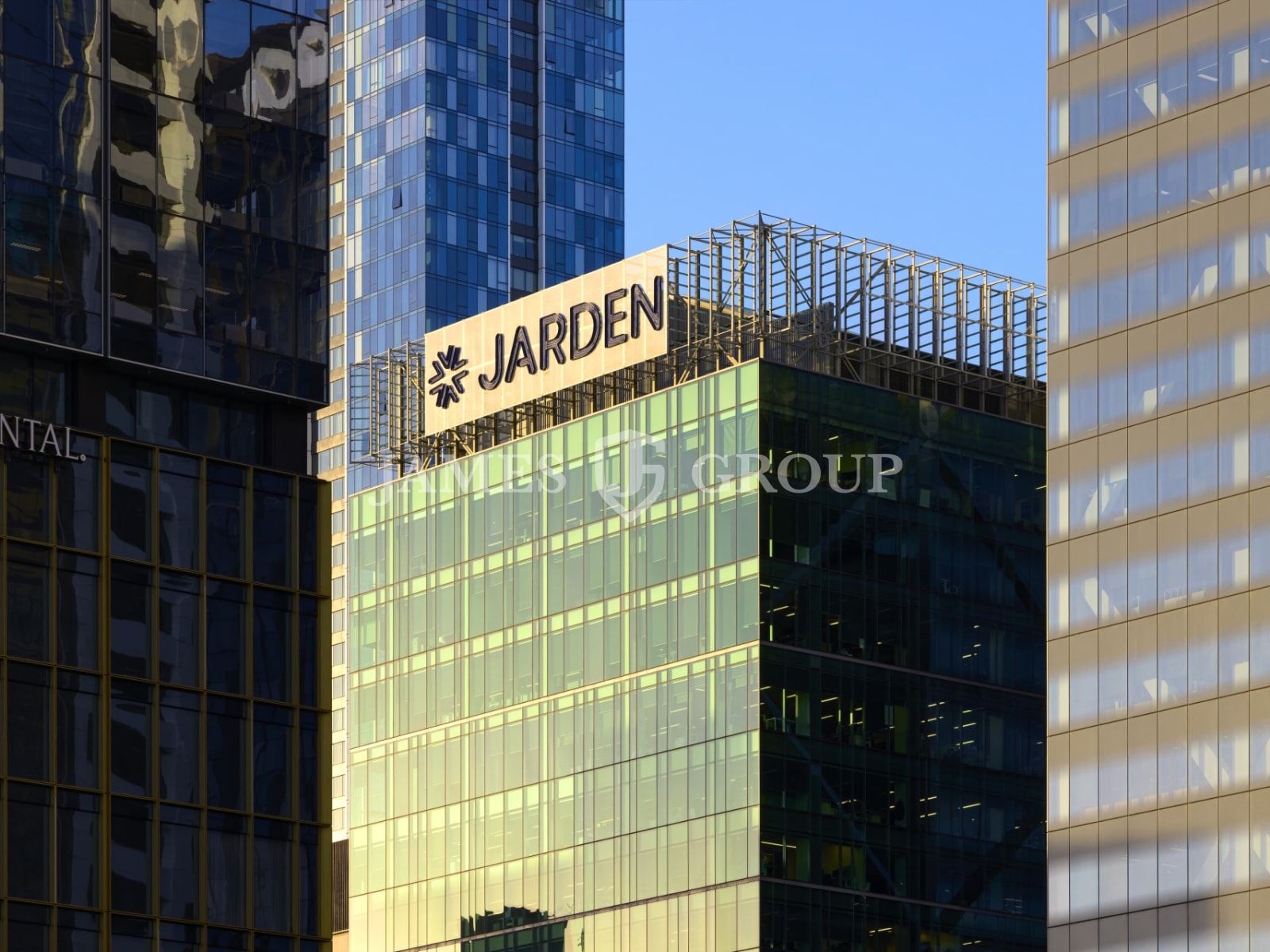 Sustainable, Light-filled Cbd Office