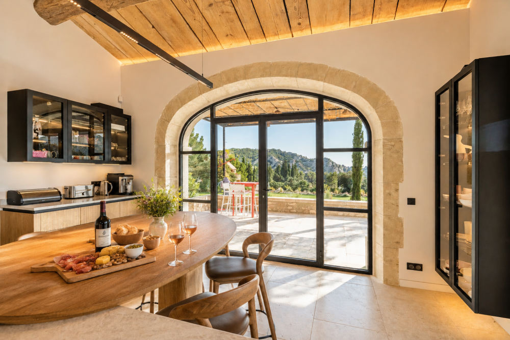 Photographs of Mas des Crêtes villa in Provence - Image 9 of 41