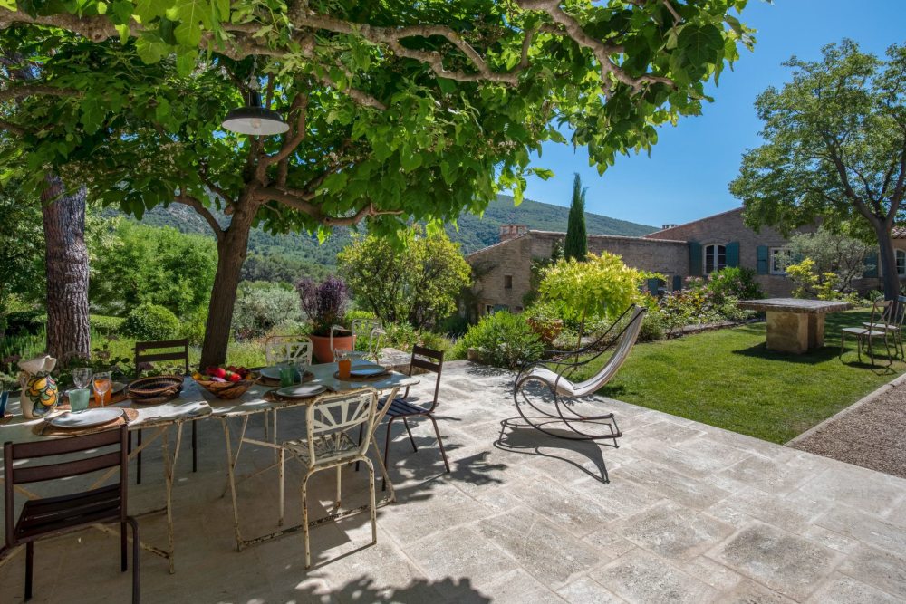 Photographs of Mas Contemplation villa in Provence - Image 18 of 52