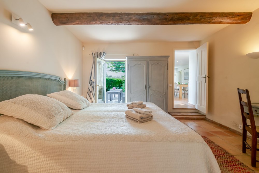 Photographs of Mas de Ribe villa in Provence - Image 26 of 50