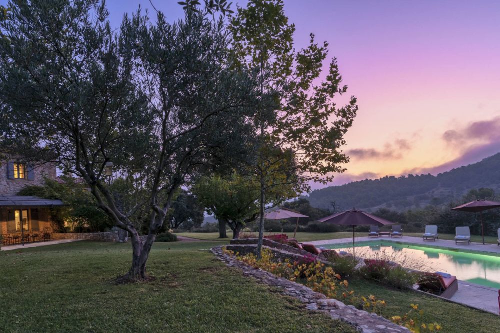Photographs of Mas de la Quietude villa in Provence - Image 46 of 48