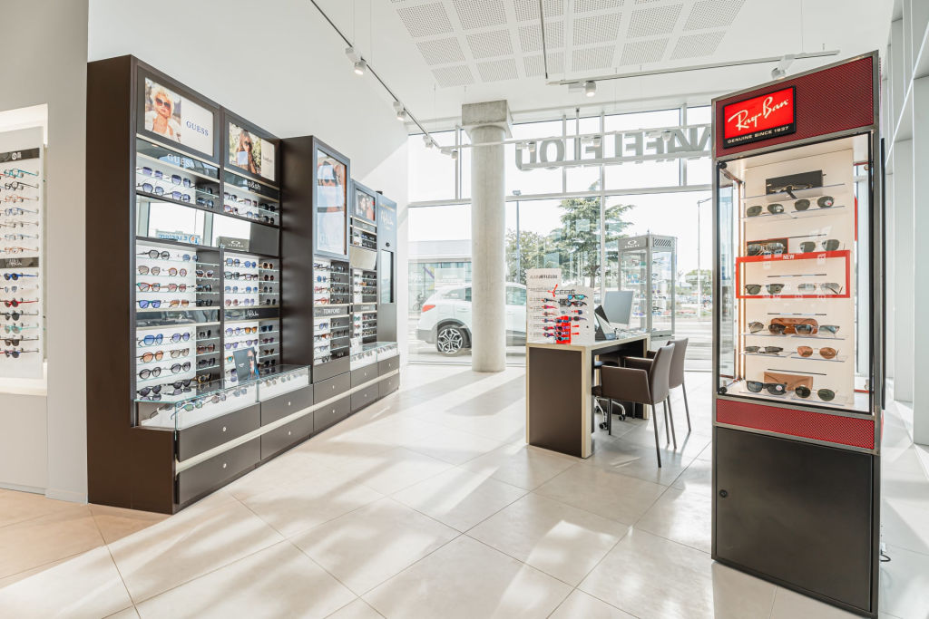 Magasin Opticien 184 rue Carnot 85300 CHALLANS intérieur