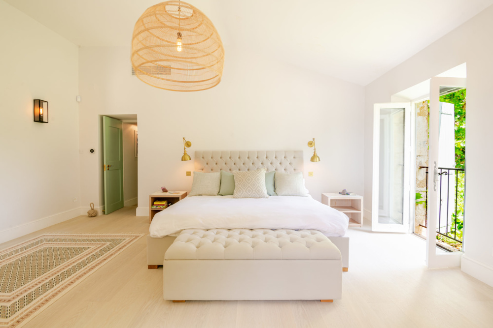 Photographs of Mas des Splendeurs villa in Provence - Image 21 of 53