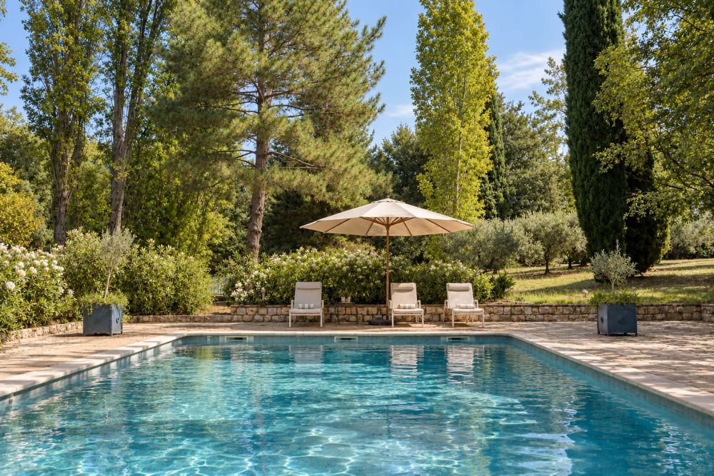 Photographs of Mas de l’Ermitage villa in Provence - Image 26 of 39