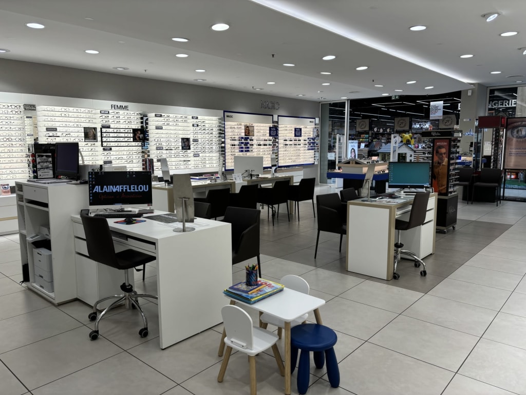 Magasin Opticien C.C. Intermarché Pyreval 09100 PAMIERS intérieur