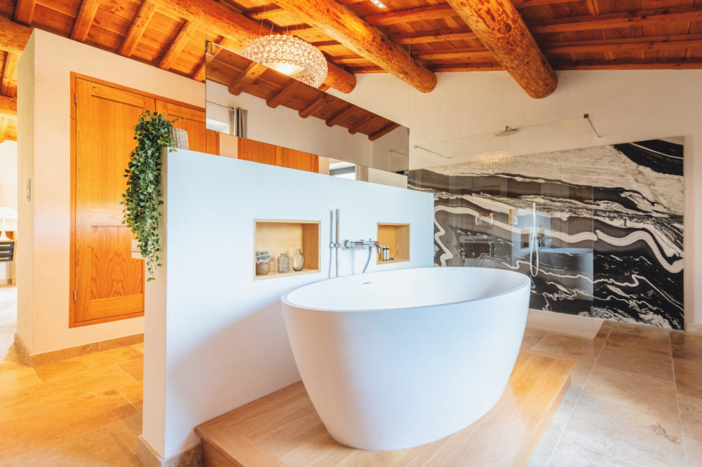 Photographs of Mas de l’Atlas villa in Provence - Image 43 of 45