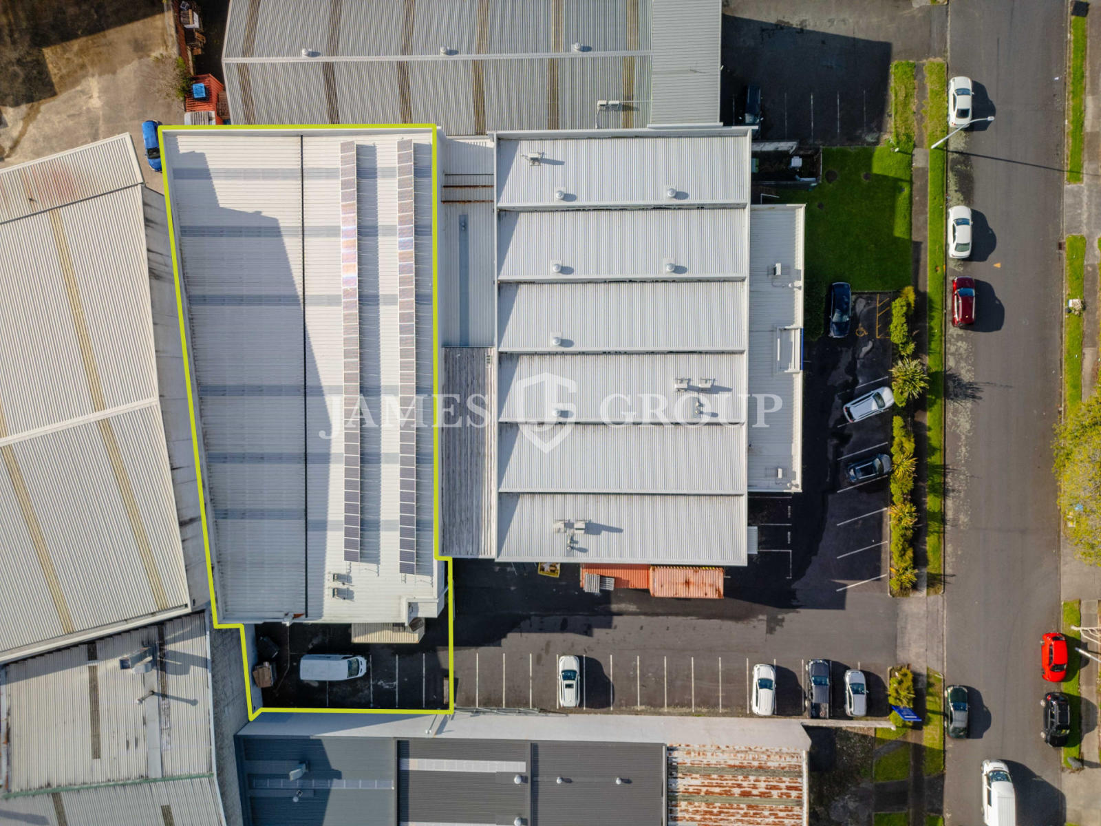 950m² Rosebank Warehouse + Mpi 40ft Container Drop