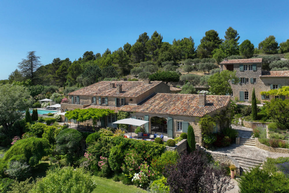 Photographs of Mas Contemplation villa in Provence - Image 3 of 52