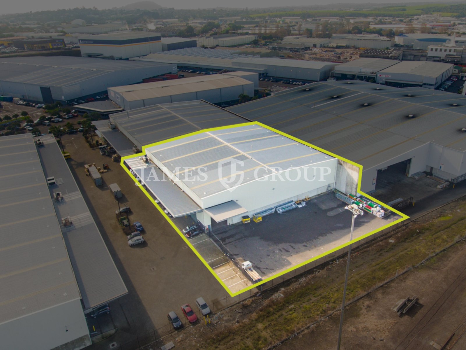 2,048sqm A-grade Warehouse With 1,255sqm Yard