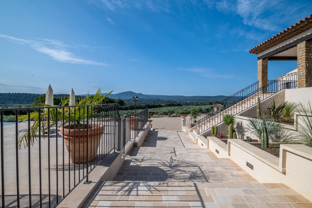 Photographs of Villa Elegance villa in Provence - Image 37 of 47