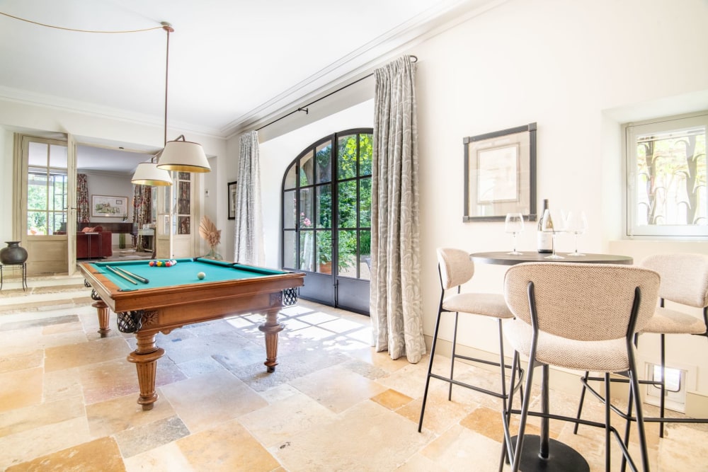 Photographs of Mas des Pierres villa in Provence - Image 11 of 60