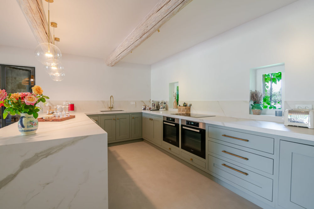 Photographs of Petit Mas des Splendeurs villa in Provence - Image 13 of 46