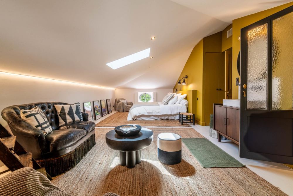 Photographs of Bastide de Coussoul villa in Provence - Image 34 of 41