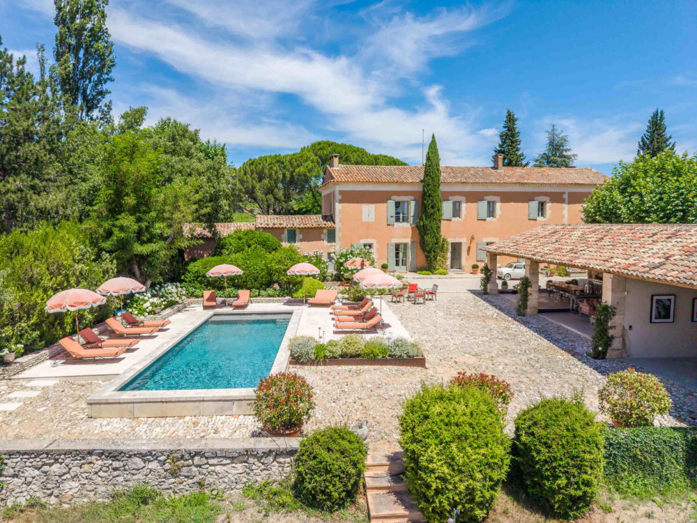 Photographs of Mas des Traditions villa in Provence - Image 1 of 41